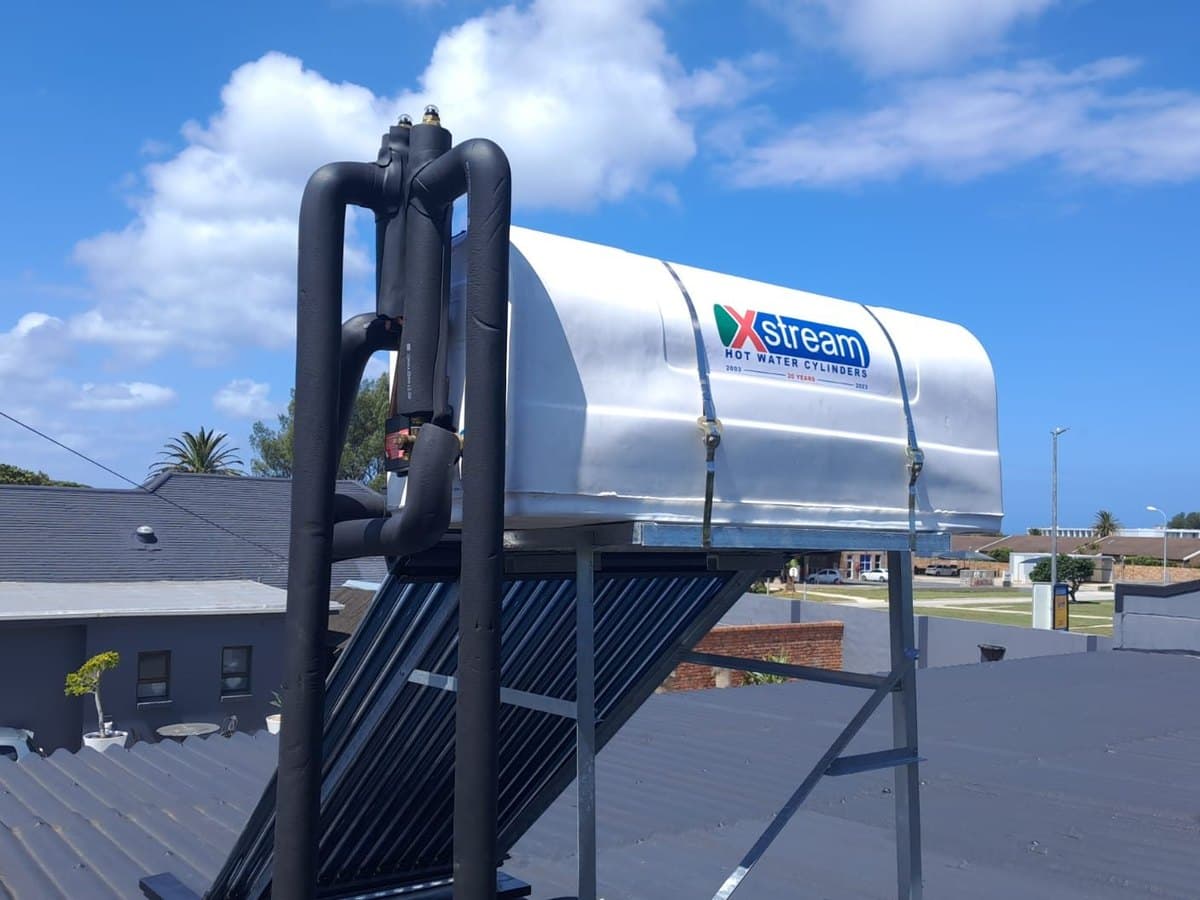 Heat pump installation on a roof